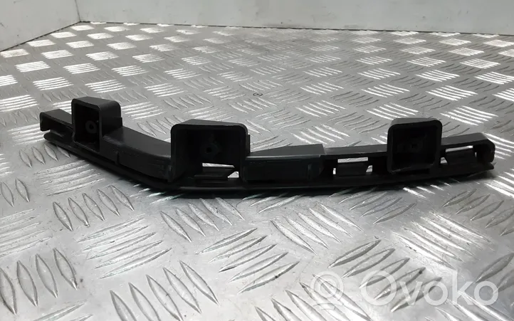 Volvo V40 Support de pare-chocs arrière 31290590