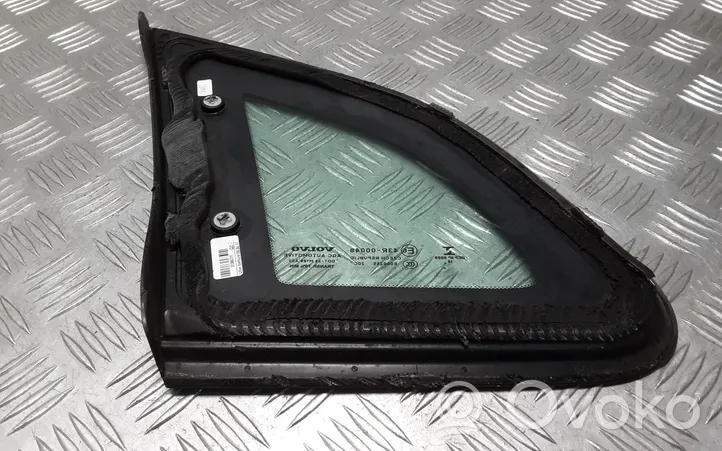 Volvo V40 Rear side window/glass 31386771