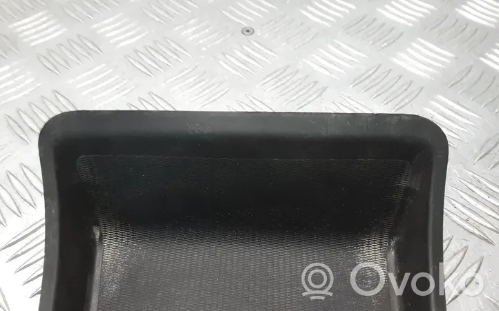 Volvo V40 Panelės stalčiuko/lentinėlės paklotėlis 01302313