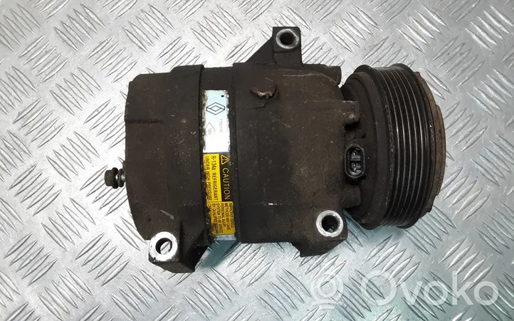 Renault Trafic II (X83) Air conditioning (A/C) compressor (pump) 7700105765