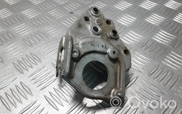 Mitsubishi Outlander other engine part 