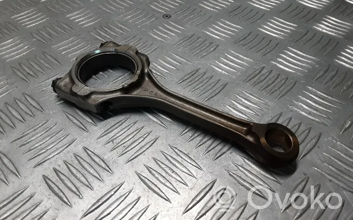 Toyota Yaris XP210 Connecting rod/conrod XM15A