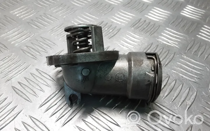 Mercedes-Benz R W251 Thermostat/thermostat housing A6422000215