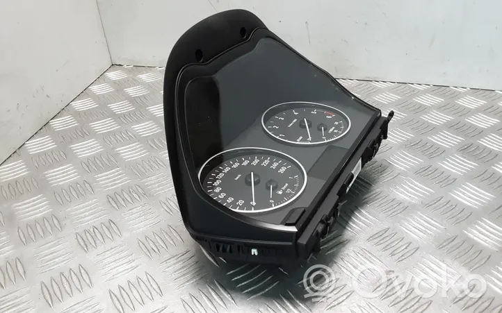 BMW X1 F48 F49 Tachimetro (quadro strumenti) 62108792064