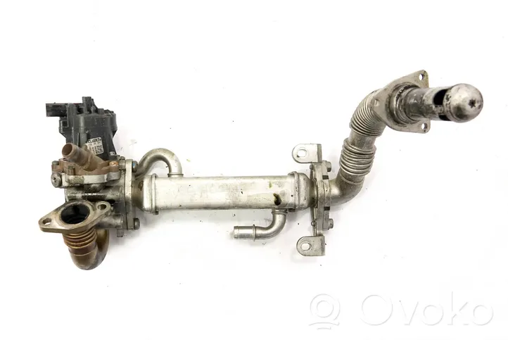 Iveco Daily 45 - 49.10 Refroidisseur de vanne EGR 5801365344