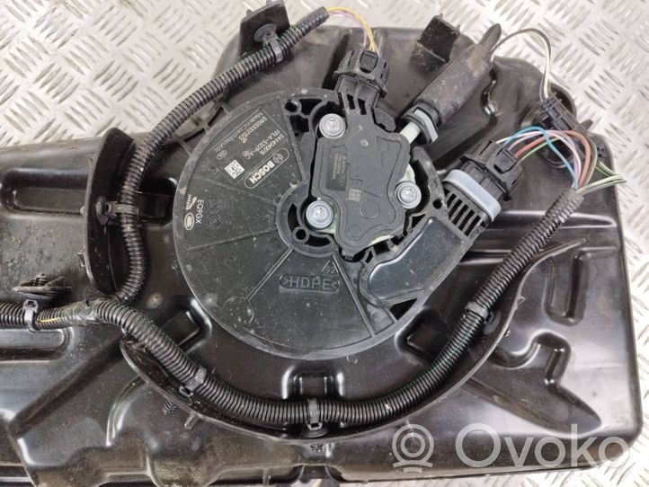 Land Rover Evoque II Serbatoio vaschetta liquido AdBlue K8D214407AC