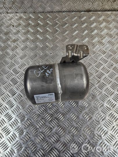 Mercedes-Benz GLE (W166 - C292) Accumulateur de pression de réservoir suspension pneumatique A1663200015