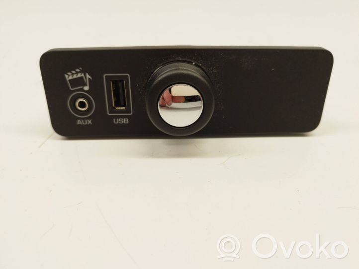 Land Rover Range Rover Sport L494 Connecteur/prise USB CPLA19C166CB