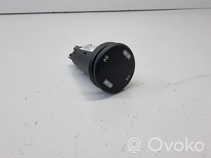 Land Rover Range Rover Sport L494 Connettore plug in USB FK7219010AB