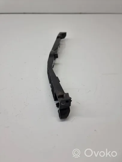 Suzuki Baleno IV Support de pare-chocs arrière 7182268P0