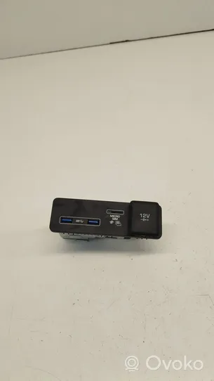 Land Rover Evoque II Connecteur/prise USB JPLA19E110BB