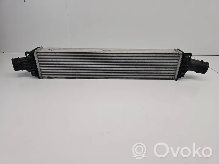 Audi A4 S4 B9 Chłodnica powietrza doładowującego / Intercooler 8W0145805P