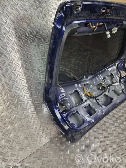 Mazda 6 Задняя крышка (багажника) 