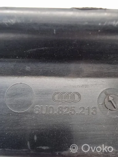 Audi Q3 8U Sānu apakšas aizsardzība 8U0825213