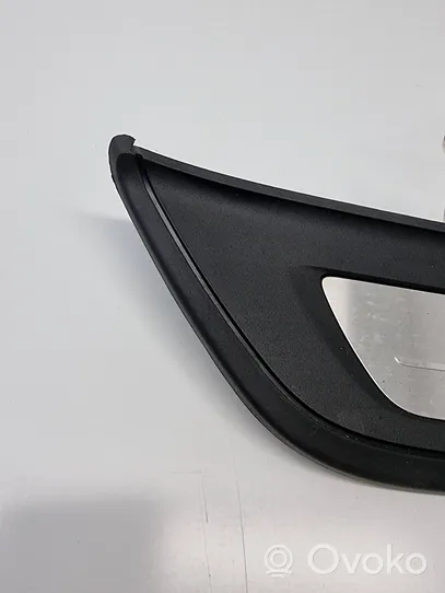 BMW 5 G30 G31 Copertura del rivestimento del sottoporta posteriore 7390217