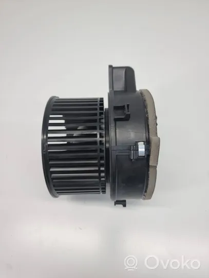 BMW 5 G30 G31 Ventola riscaldamento/ventilatore abitacolo 0130309508