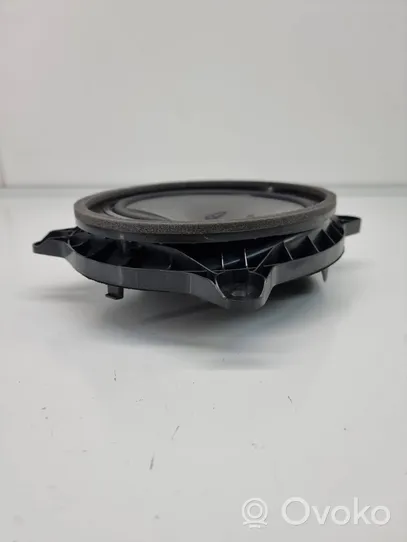 Lexus RX 450H Altoparlante portiera anteriore 8616048370