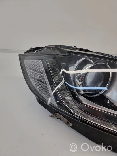 Jaguar XF X260 Lampa przednia GX6313W029DH