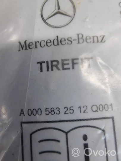 Mercedes-Benz B W246 W242 Compressore pneumatico A0005832512