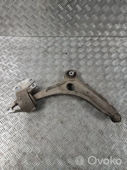 Land Rover Discovery Sport Fourchette, bras de suspension inférieur avant K8D23A053