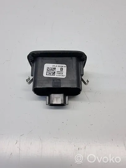 Land Rover Discovery Sport Tailgate/trunk/boot open switch CPLA10E998BA