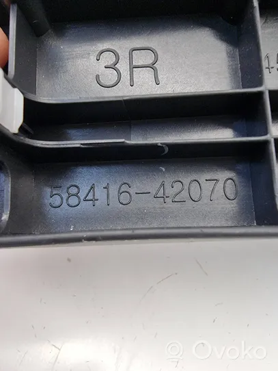 Toyota RAV 4 (XA50) Kita bagažinės apdailos detalė 5841642070