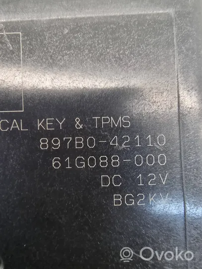 Toyota RAV 4 (XA50) Sonstige Steuergeräte / Module 897B042110