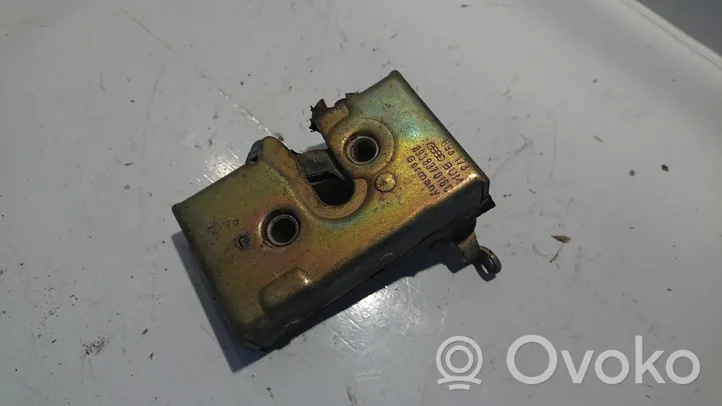 Audi 80 90 S2 B4 Etuoven lukko 893837016C