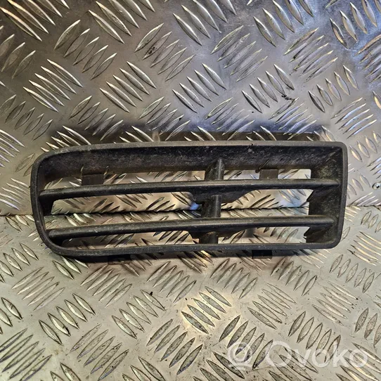 Volkswagen Golf IV Front bumper lower grill 1J0853666E