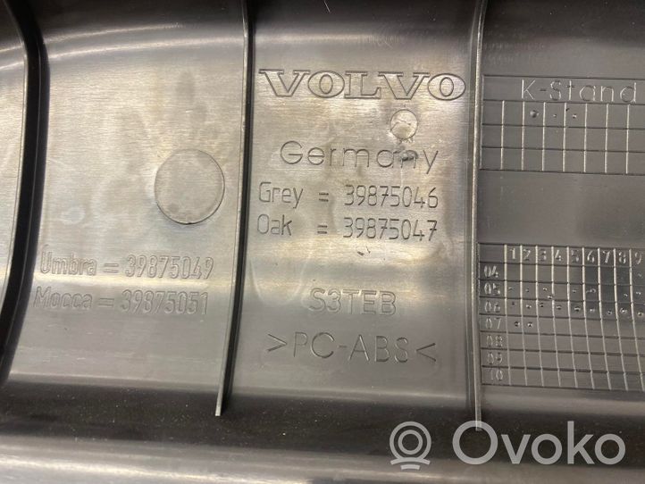 Volvo XC90 Garniture de couvercle de coffre arriere hayon 39875046