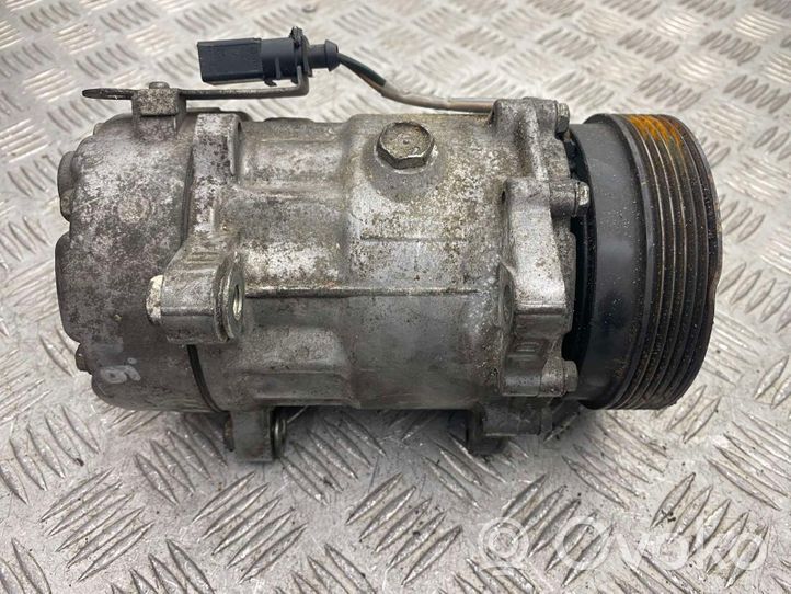 Volkswagen Sharan Ilmastointilaitteen kompressorin pumppu (A/C) 7M3820803B