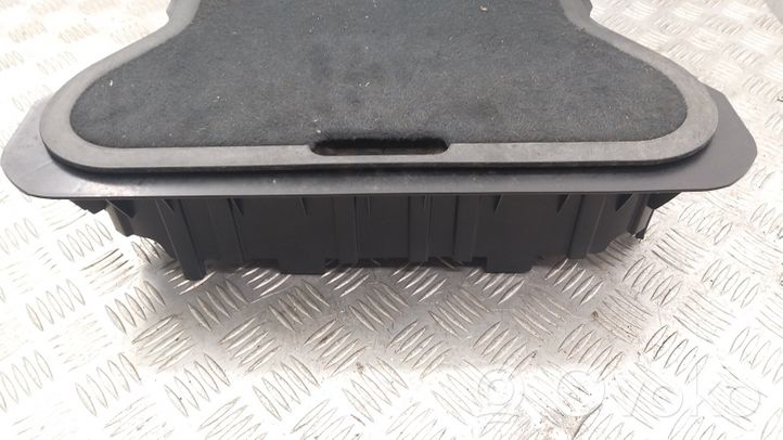 Volkswagen Sharan Glove box in trunk 7N0867145