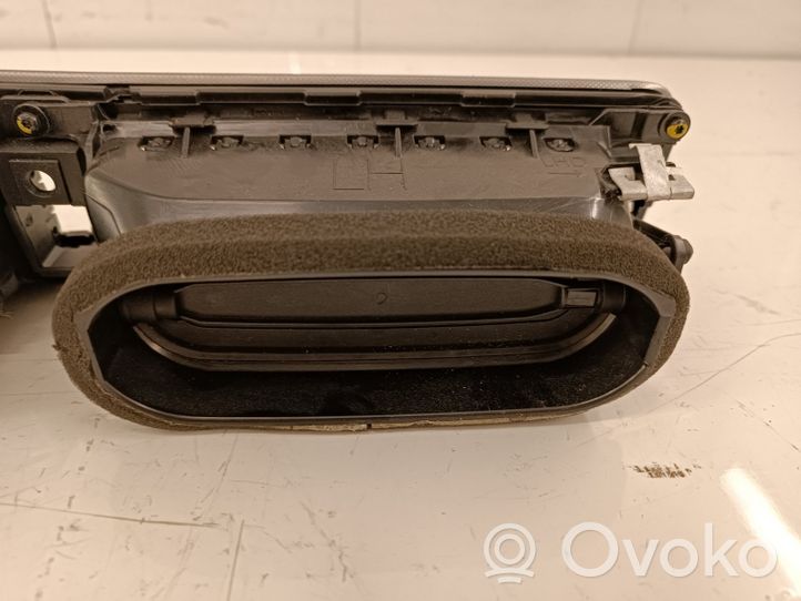 Volvo XC70 Dash center air vent grill 30715143