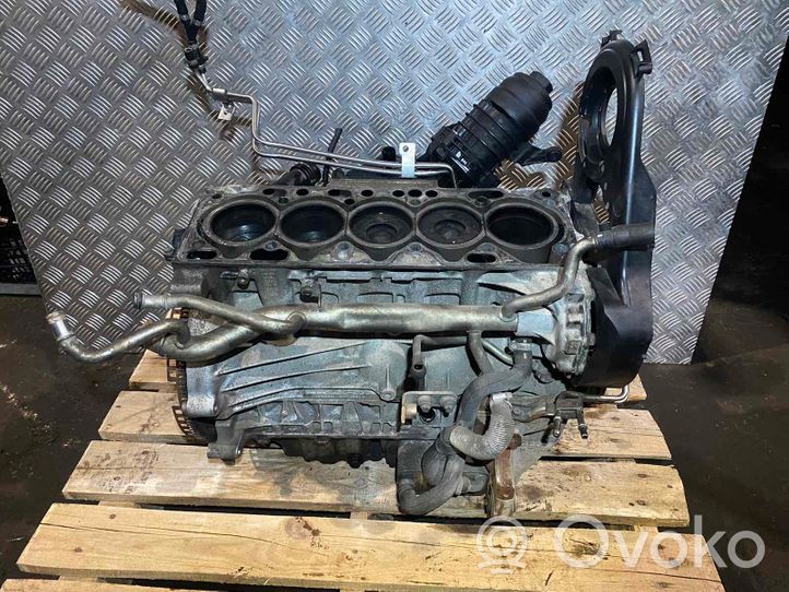 Volvo V70 Bloque de motor 30758048