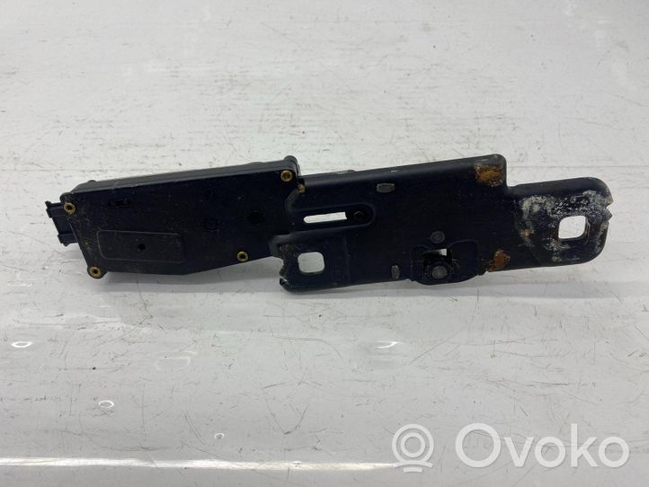 Audi Q7 4L Pompa / Siłownik klapy tylnej bagażnika / Komplet 4F9827383B