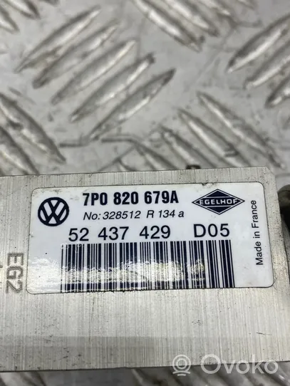 Volkswagen Touareg II Ilmastointilaitteen sisälauhdutin (A/C) 7P0820679A