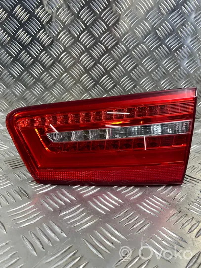 Audi A6 C7 Lampy tylnej klapy bagażnika 4G9945094B