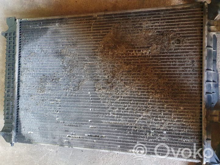 Audi A6 S6 C5 4B Dzesēšanas šķidruma radiators 