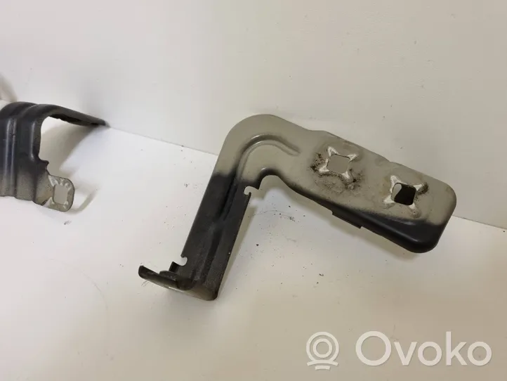 BMW 1 F20 F21 Supporto di montaggio del parafango 7284652