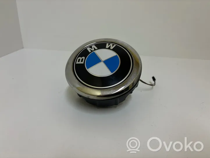 BMW 1 F20 F21 Uchwyt / Rączka zewnętrzna otwierania klapy tylnej / bagażnika 7248535