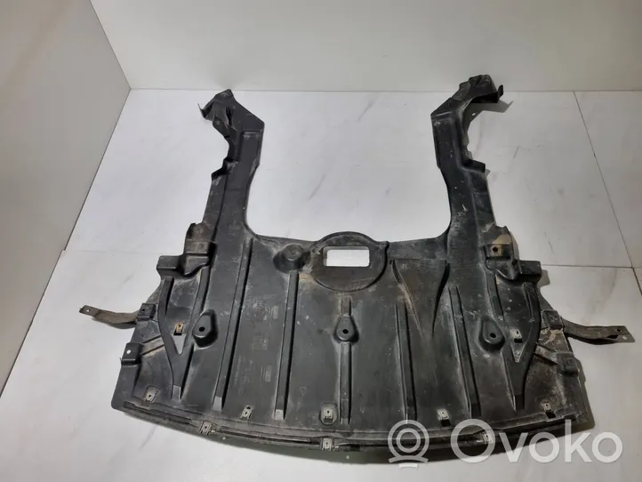 BMW 3 E90 E91 Engine splash shield/under tray 7117369