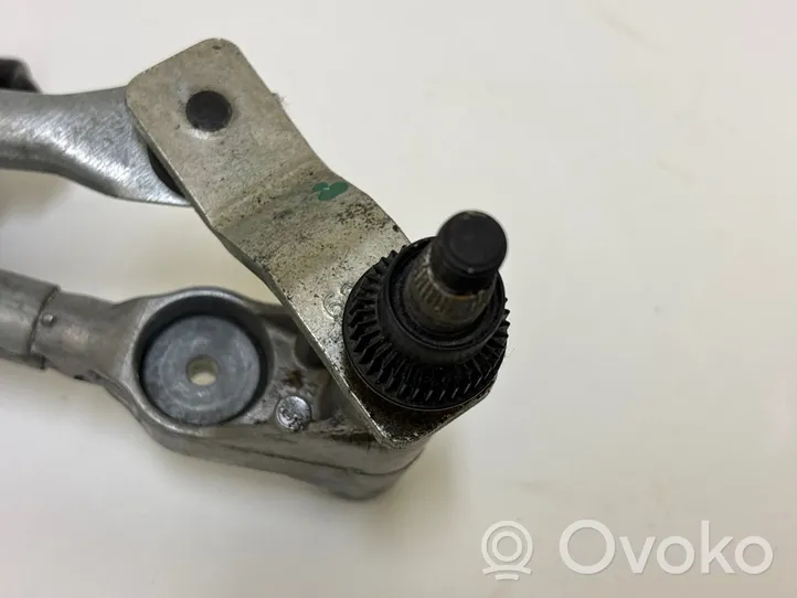 BMW 1 E81 E87 Mechanizm i silniczek wycieraczek szyby przedniej / czołowej 7193036