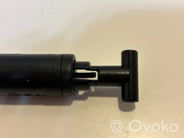 BMW 1 E82 E88 Glovebox shock absorber 9136580