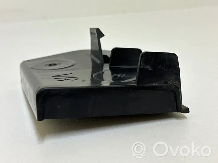 BMW 1 E81 E87 Altro elemento di rivestimento sottoporta/montante 7175898