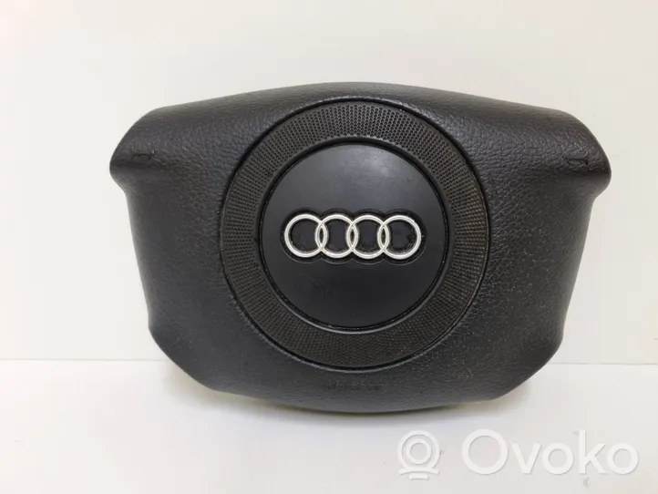 Audi A4 S4 B5 8D Stūres drošības spilvens 1067