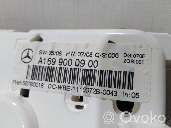 Mercedes-Benz A W169 Unité de contrôle climatique A1699000900