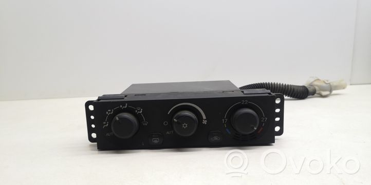 Mitsubishi Pajero Climate control unit MR500646