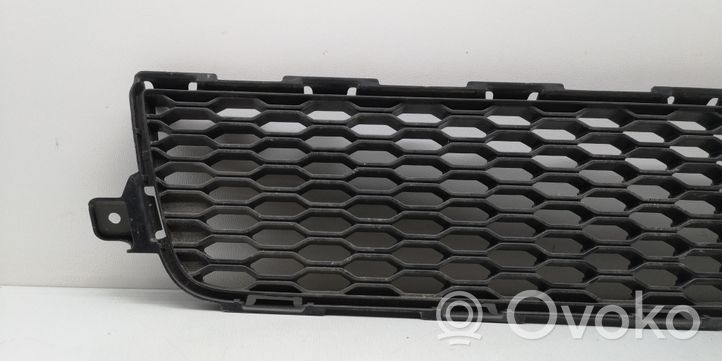 Suzuki Jimny Grille inférieure de pare-chocs avant 7171857M0