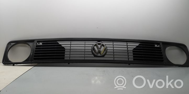 Volkswagen Transporter - Caravelle T3 Верхняя решётка 251853653E