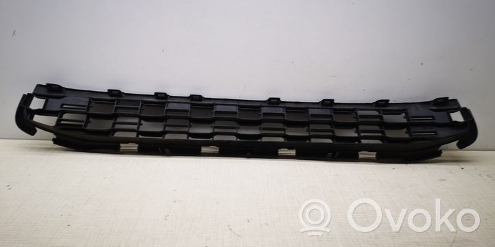 Mitsubishi Outlander Grille inférieure de pare-chocs avant 6402A317